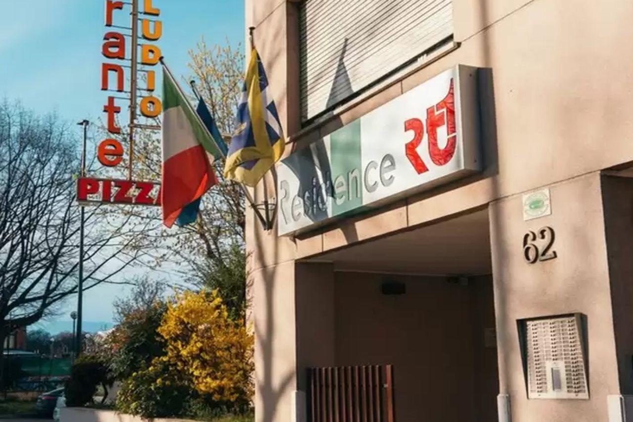 Residence Hotel Torino Uno Exterior foto